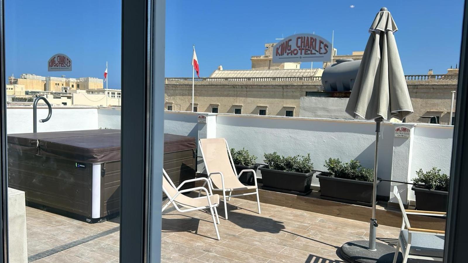 King Charles Hotel 瓦莱塔 外观 照片